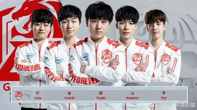 并签约数年 并签约数年