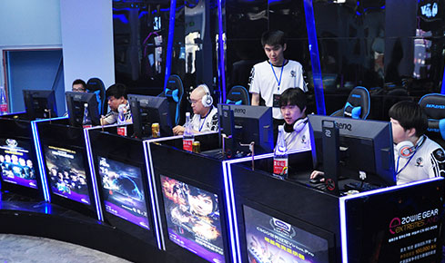 麦克托米奈 麦克托米奈